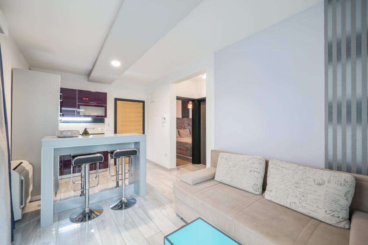 Boutique Apartments Blitz Bibinje Extérieur photo