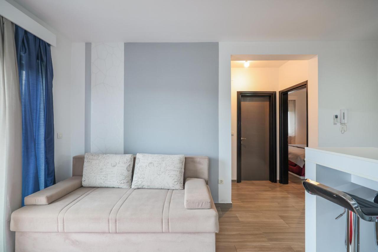 Boutique Apartments Blitz Bibinje Extérieur photo