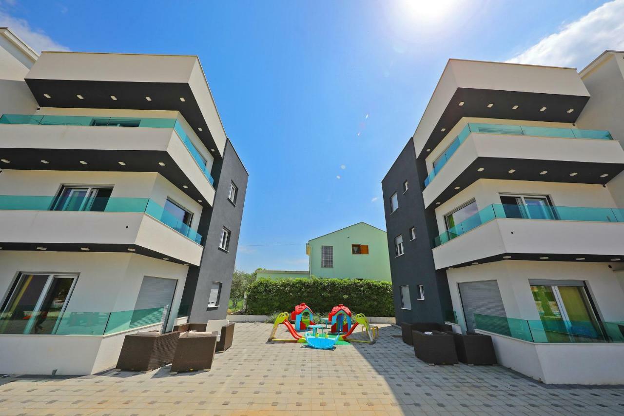 Boutique Apartments Blitz Bibinje Extérieur photo