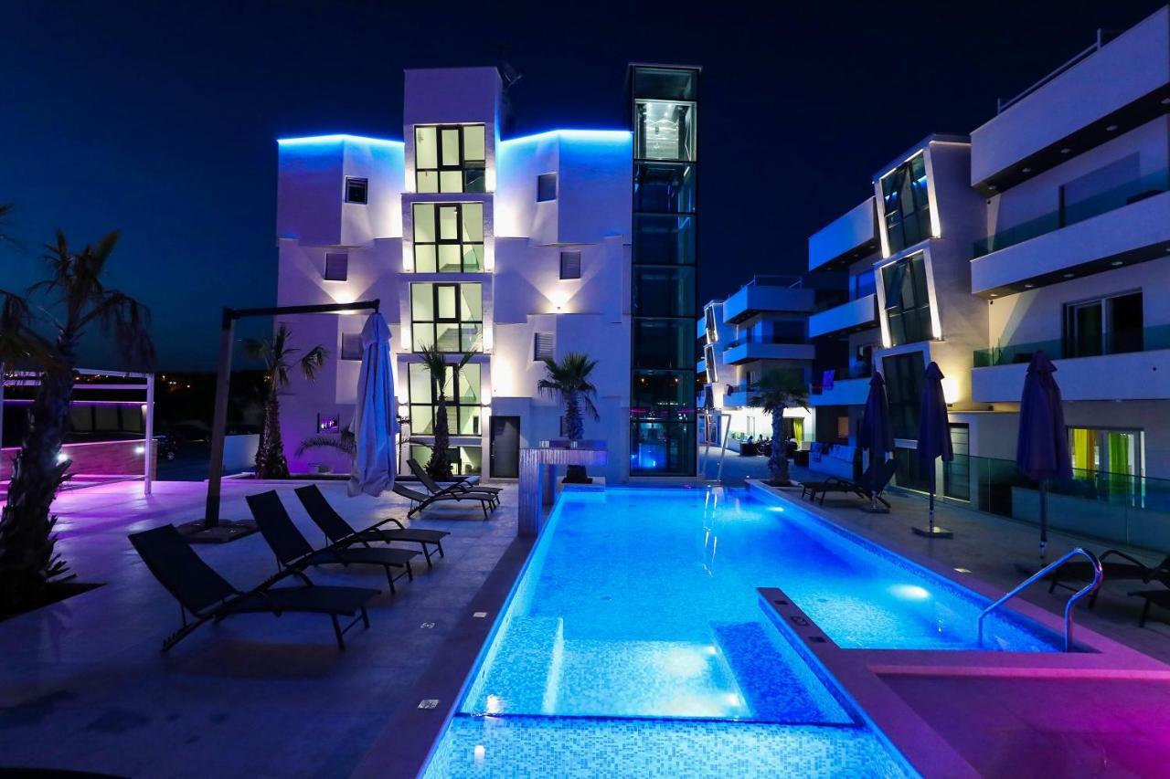 Boutique Apartments Blitz Bibinje Extérieur photo
